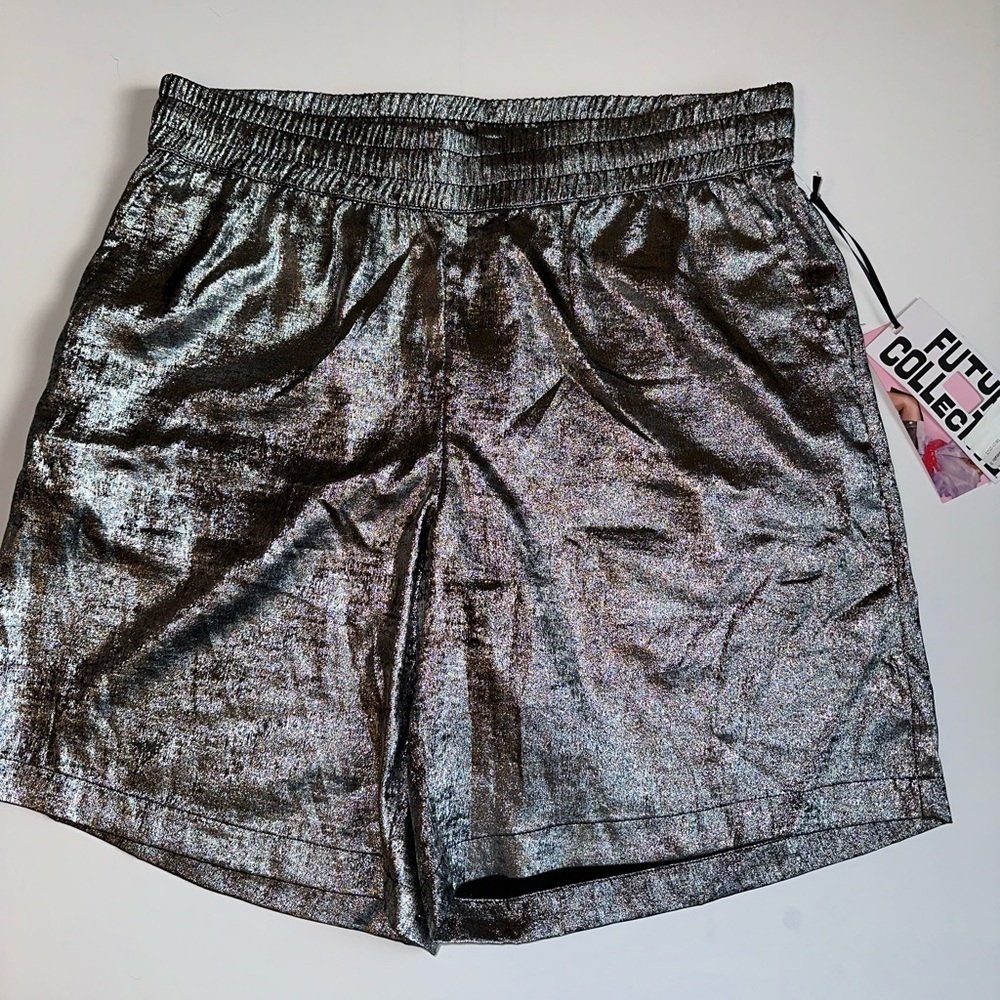 Future Collective Metallic Silver Shorts Women’s Alani Noelle Size M NWT - Picture 1 of 8
